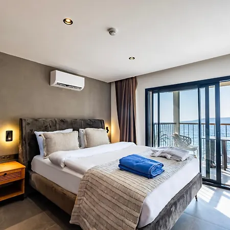 Isolina Hotel