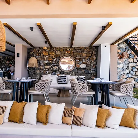 Isolina Hotel 4*